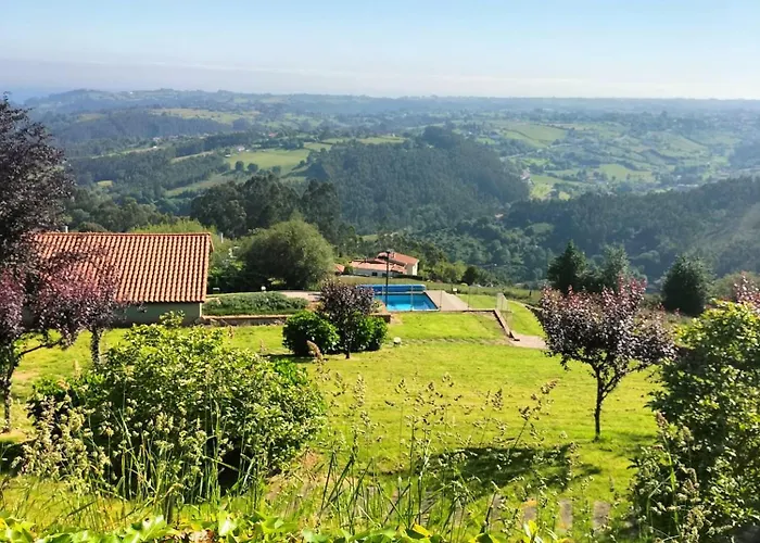 La Boz, Nucleo Turístico Rural Resort San Miguel (Gijon)