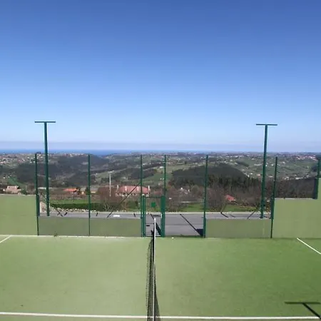 La Boz, Nucleo Turistico Rural منتجع San Miguel (Gijon)