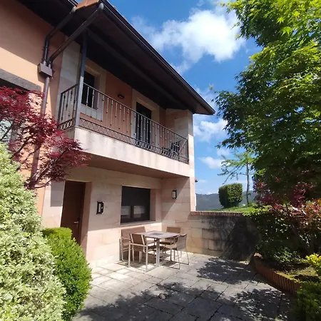 La Boz, Nucleo Turistico Rural 3* San Miguel (Gijon)